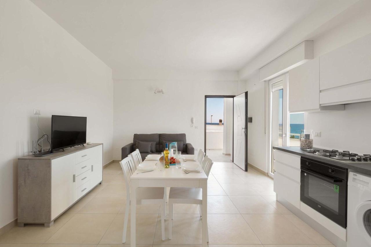 Residence Marelena Casalabate Dış mekan fotoğraf