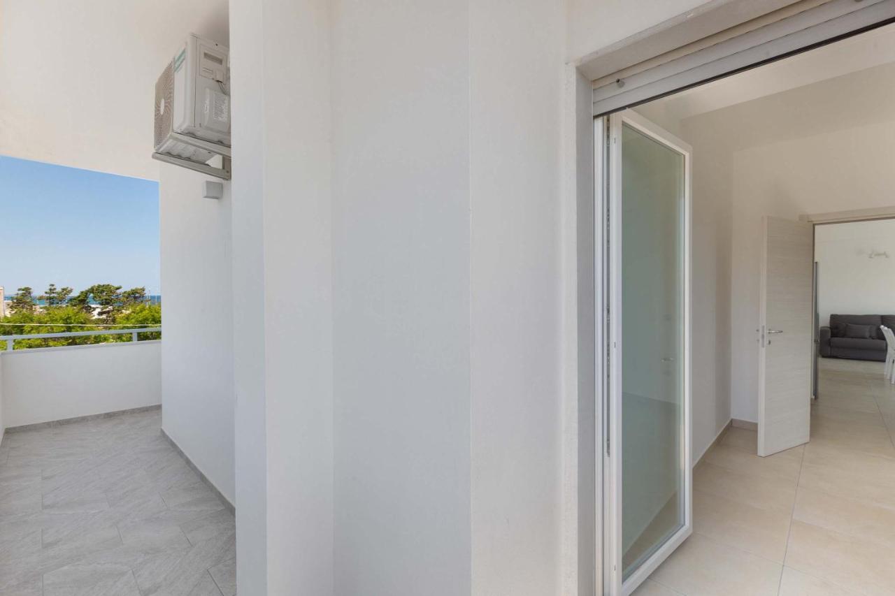 Residence Marelena Casalabate Dış mekan fotoğraf